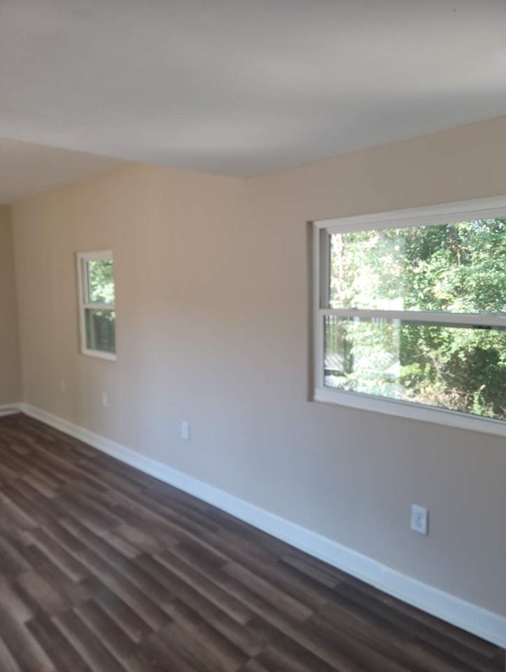 155 Little Hollow Trl - Photo 2 of 3