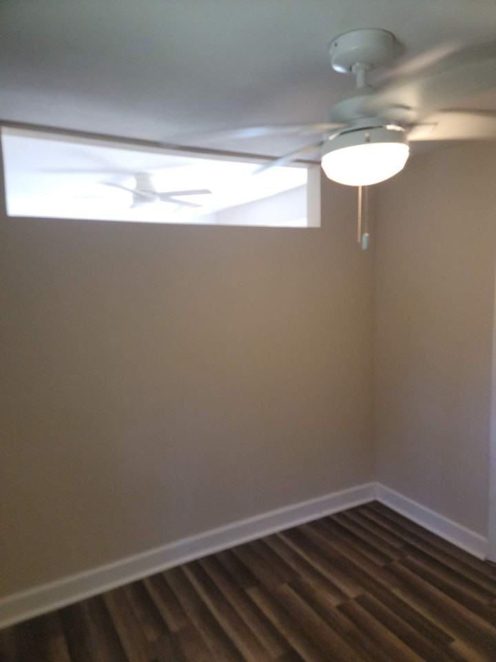 155 Little Hollow Trl - Photo 3 of 3