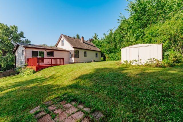 S76W19414 Prospect Dr #1 - Photo 4 of 32