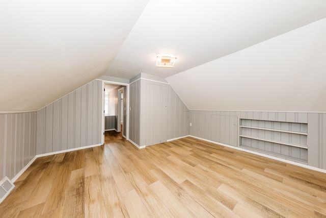 S76W19414 Prospect Dr #1 - Photo 7 of 32