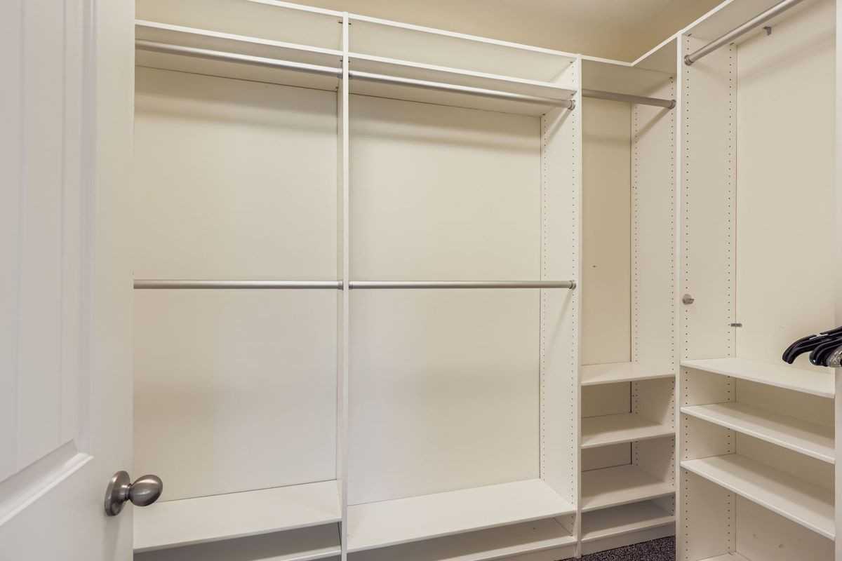 340 Mezzaforte St - Photo 7 of 24