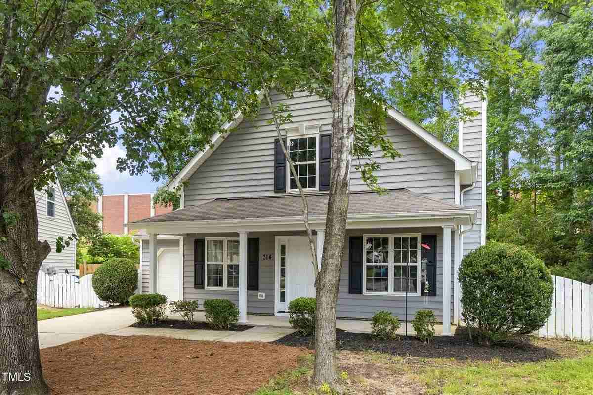 314 Cabana Dr - Photo 2 of 11