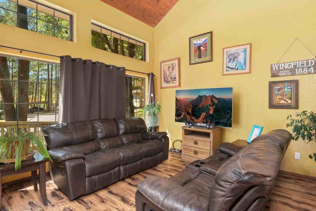 1230 Mechem Drive - Photo 7 of 30