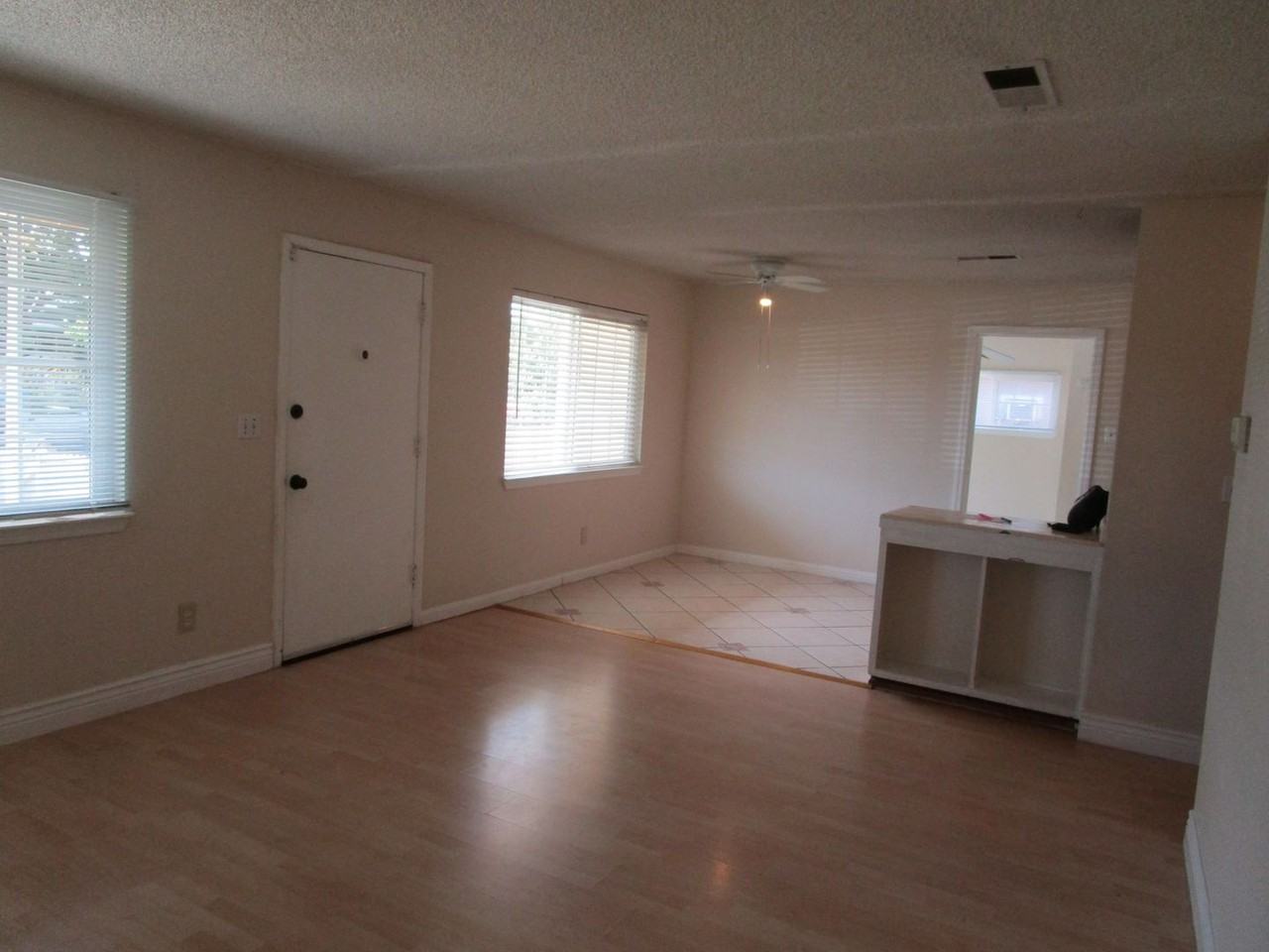 231 Stephen Street - Photo 2 of 14