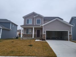 featured image of 327 Hidden River