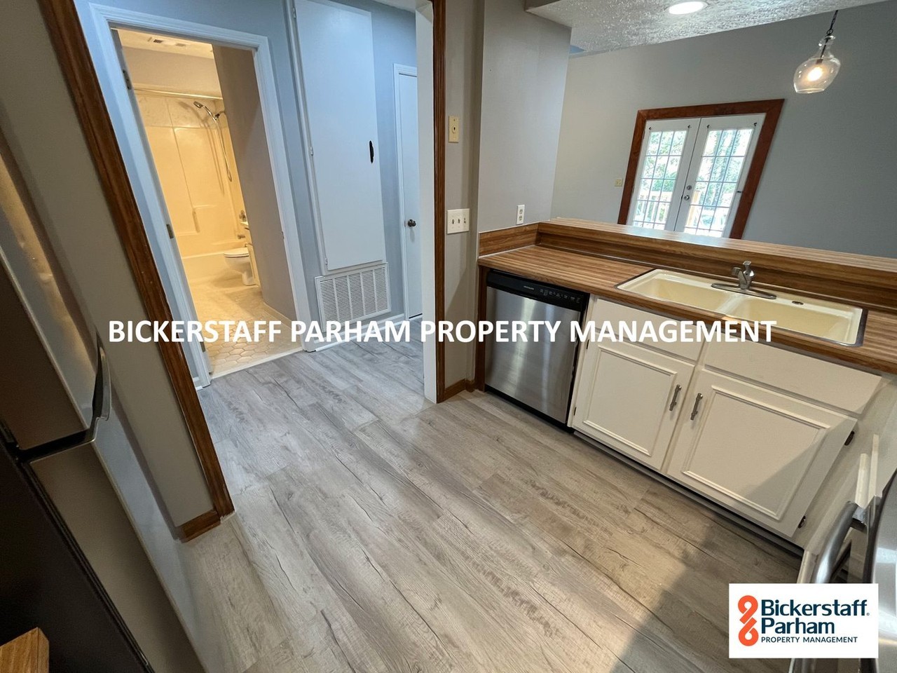 6360 Olde Towne Dr - Photo 5 of 17