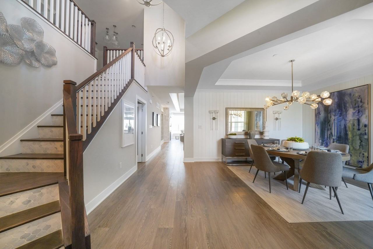 411 Reid Way - Photo 3 of 45