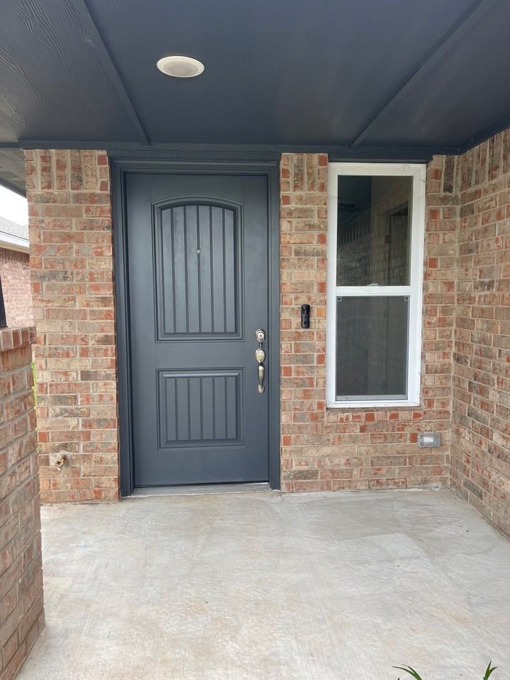 2528 Nw 199th St - Photo 2 of 27