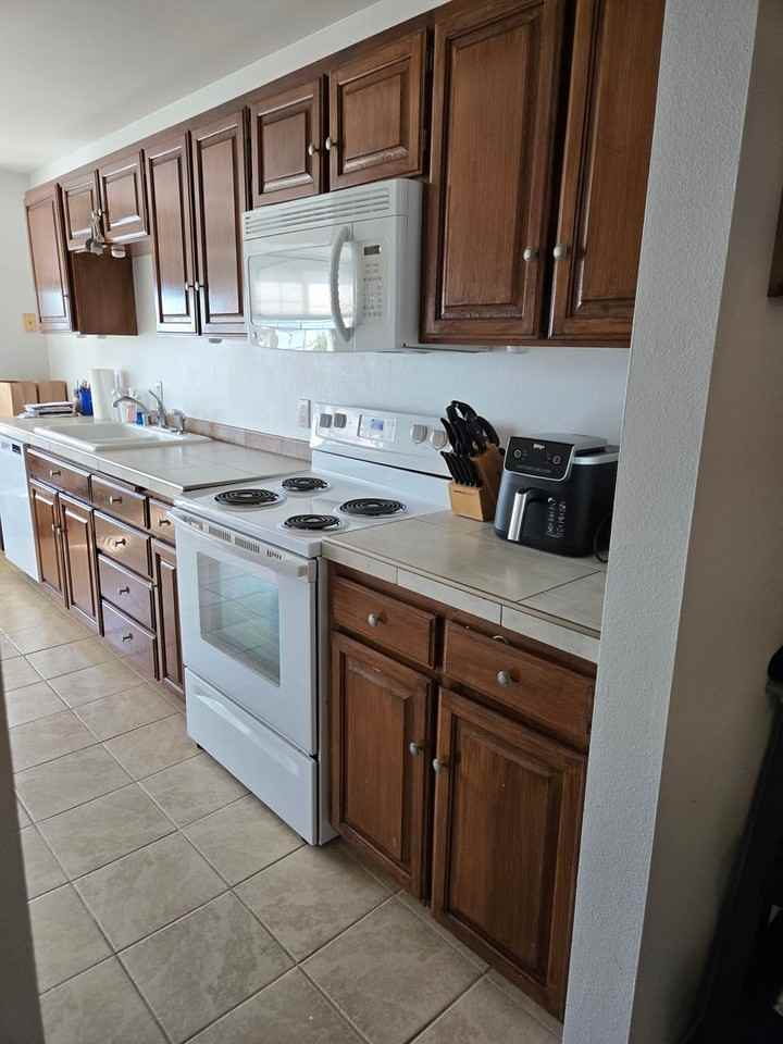 1510 Peace Portal Drive - Photo 2 of 17