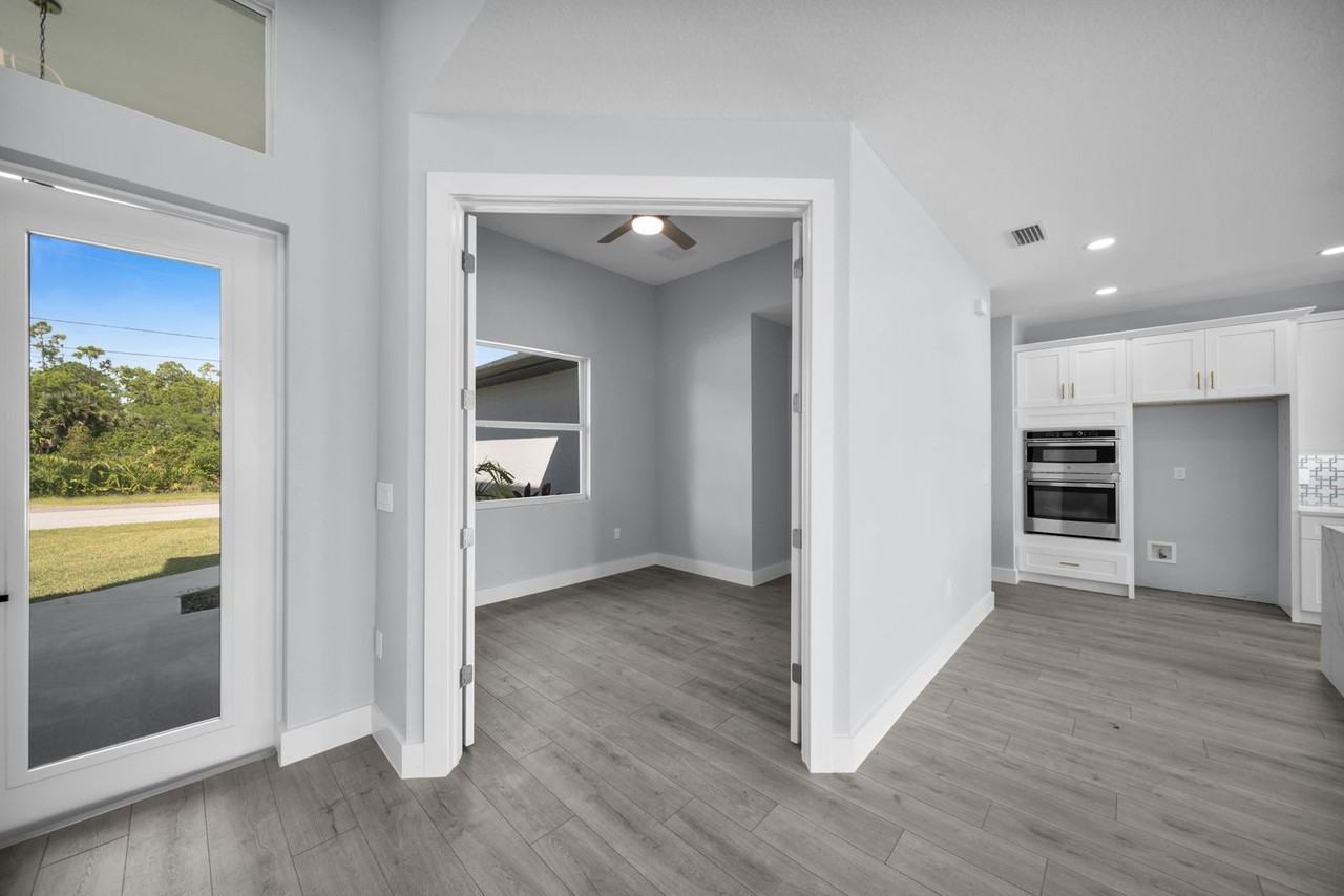 3311 Andalusia Blvd - Photo 6 of 33