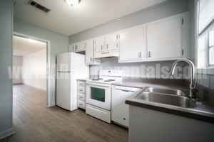 featured image of 8209 Woodview Dr E