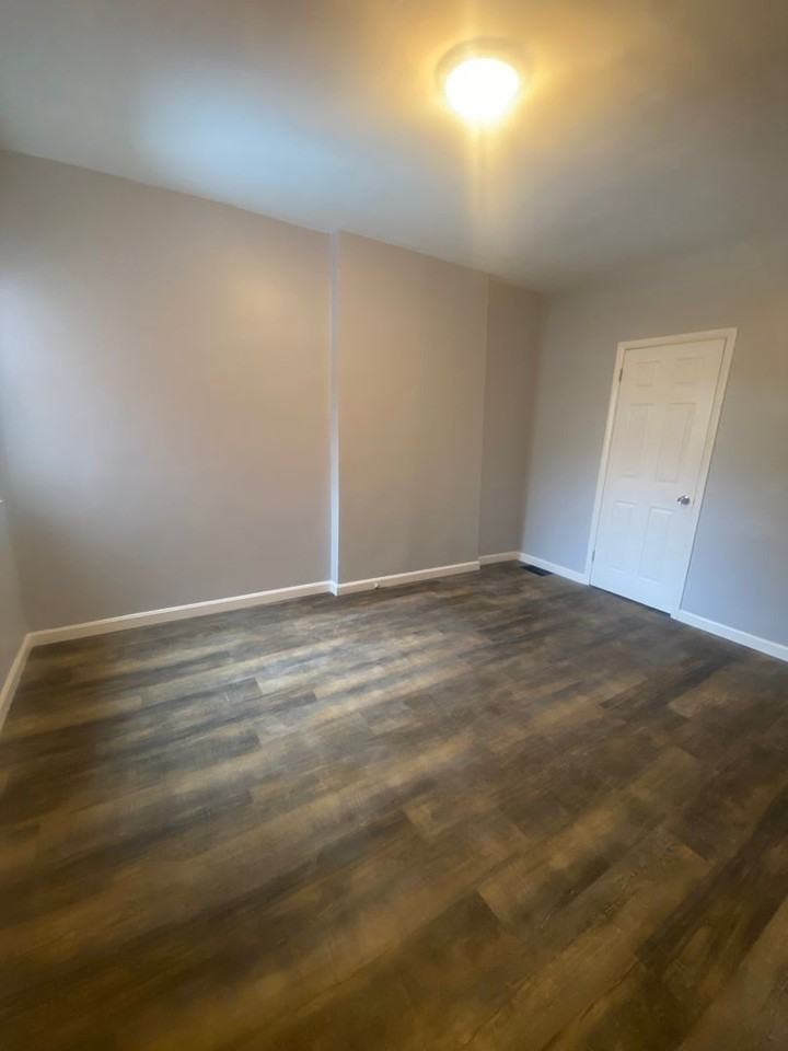 3424 1/2 Ward St - Photo 7 of 45