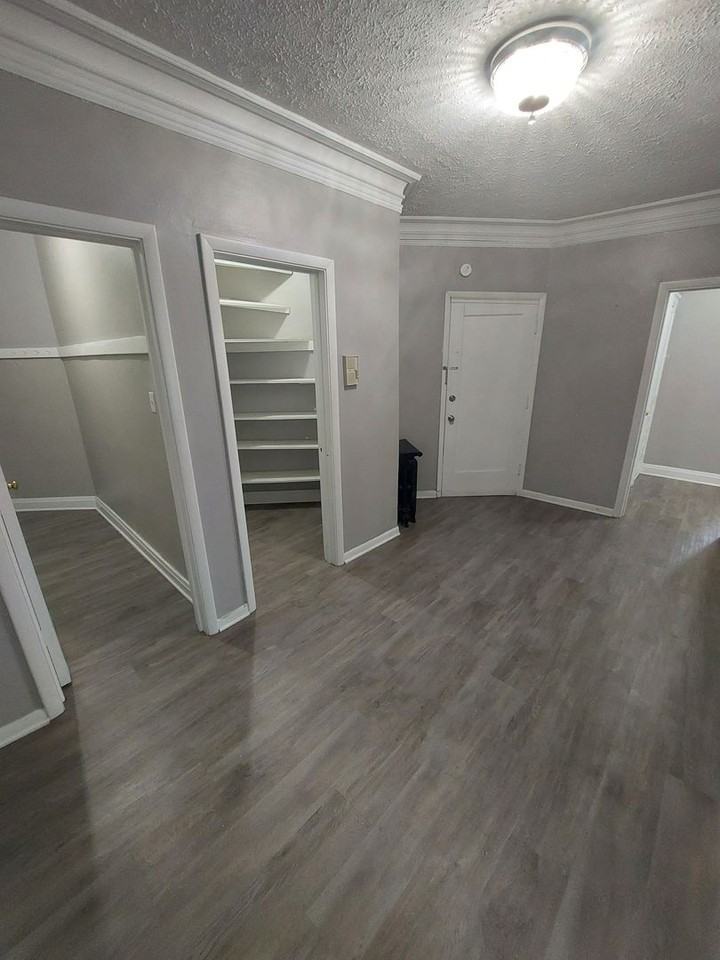 Twin Oaks Crossing - Photo 5 of 11