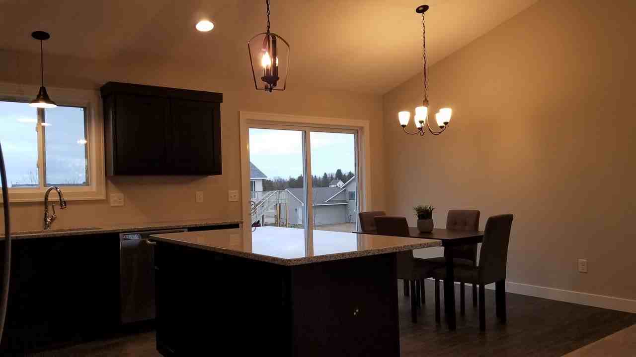 1048 Sharptail Run - Photo 4 of 29