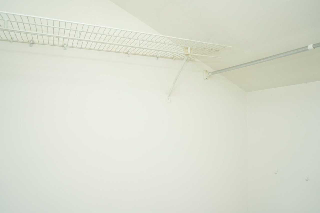 119 Harmon St - Photo 4 of 45