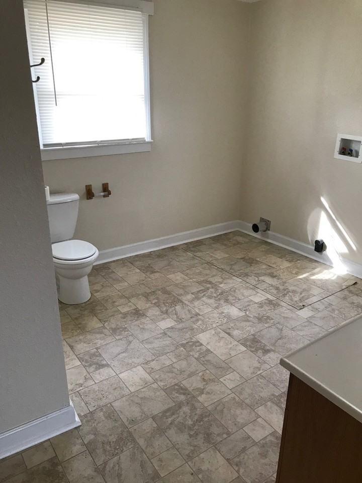 1800 Longview Dr - Photo 3 of 15