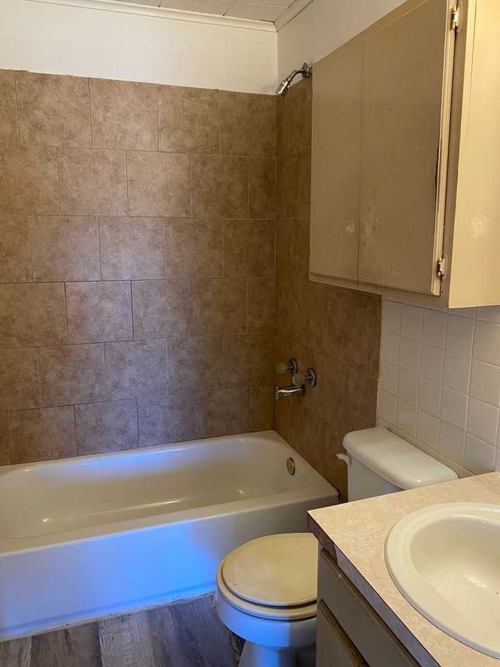 13 Anna Sue Rd - Photo 2 of 8