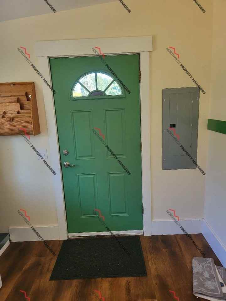 209 Calvin Road - Photo 2 of 36