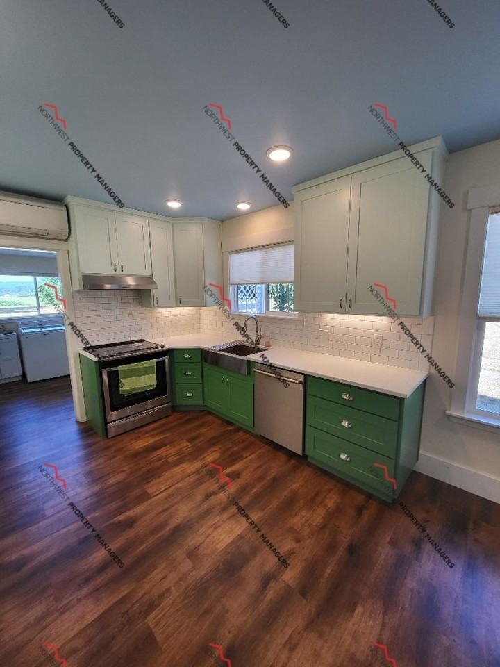 209 Calvin Road - Photo 7 of 36