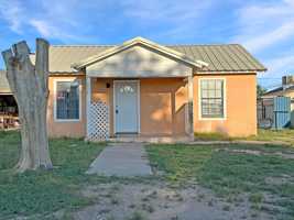 featured image of 606 N 1st St