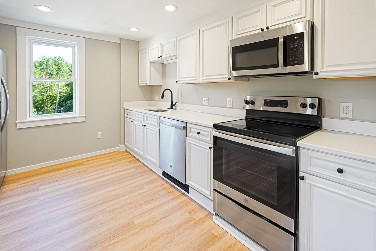 621 Main Street - Photo 4 of 9