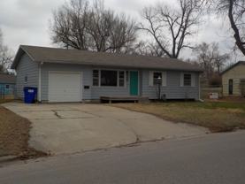 909 Highland Dr - Photo 1 of 1