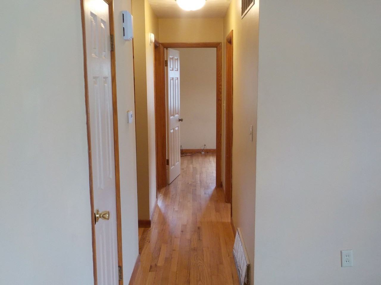 909 Highland Dr - Photo 7 of 28