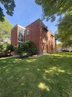 featured image of 702 Emery St