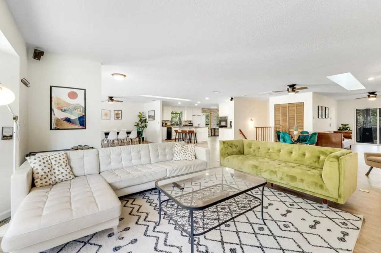 19926 Pine Mountain Dr - Photo 4 of 41