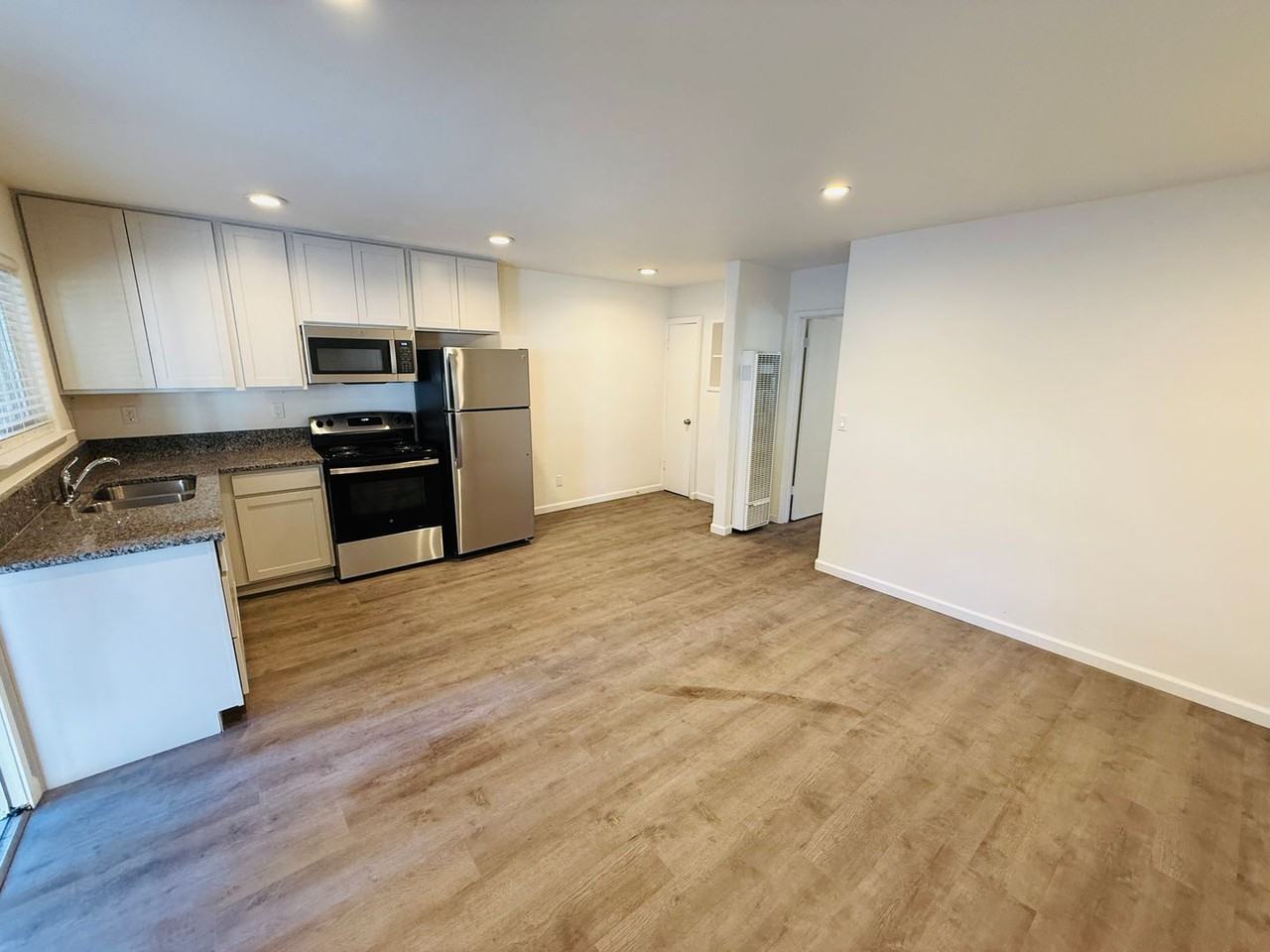 946 Modesto Ave #1 - Photo 6 of 14