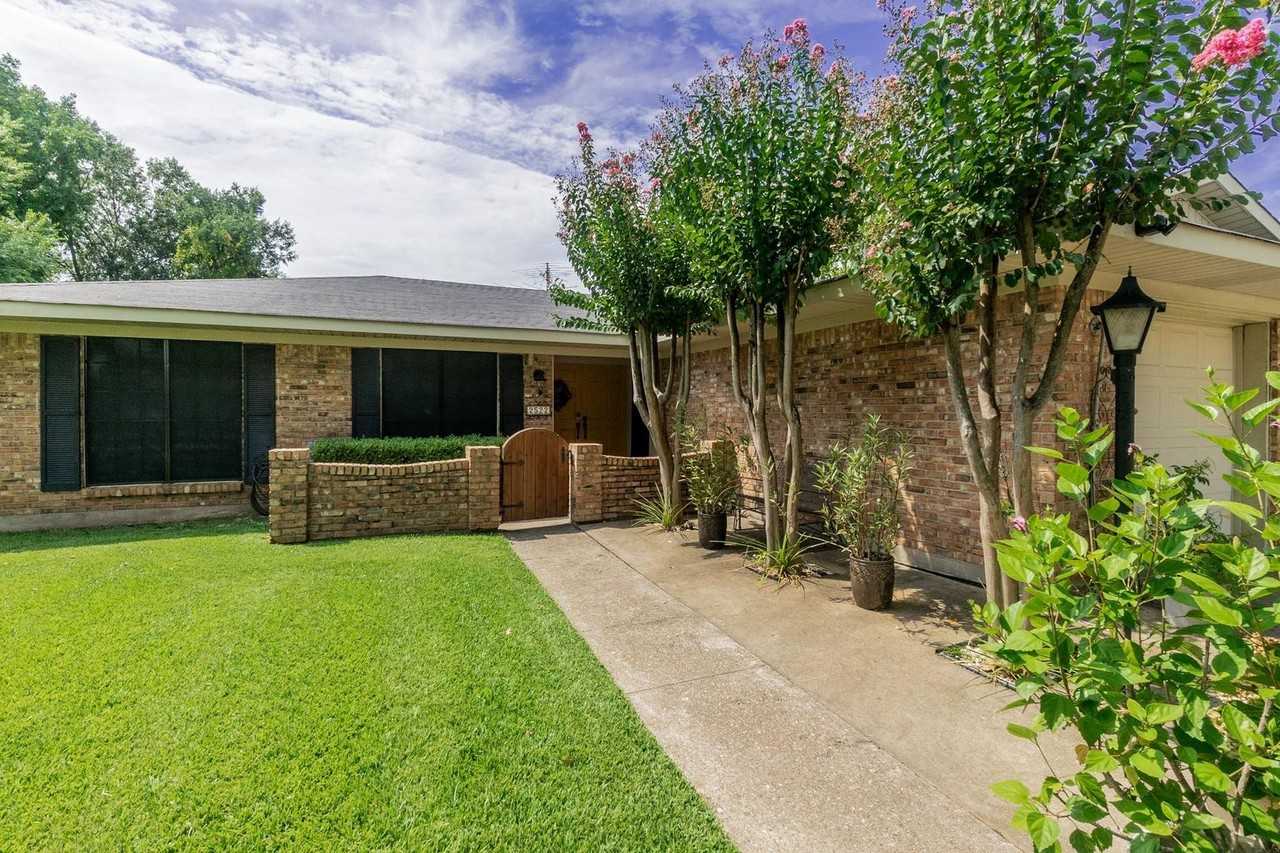 2522 La Vonne Cir - Photo 3 of 25