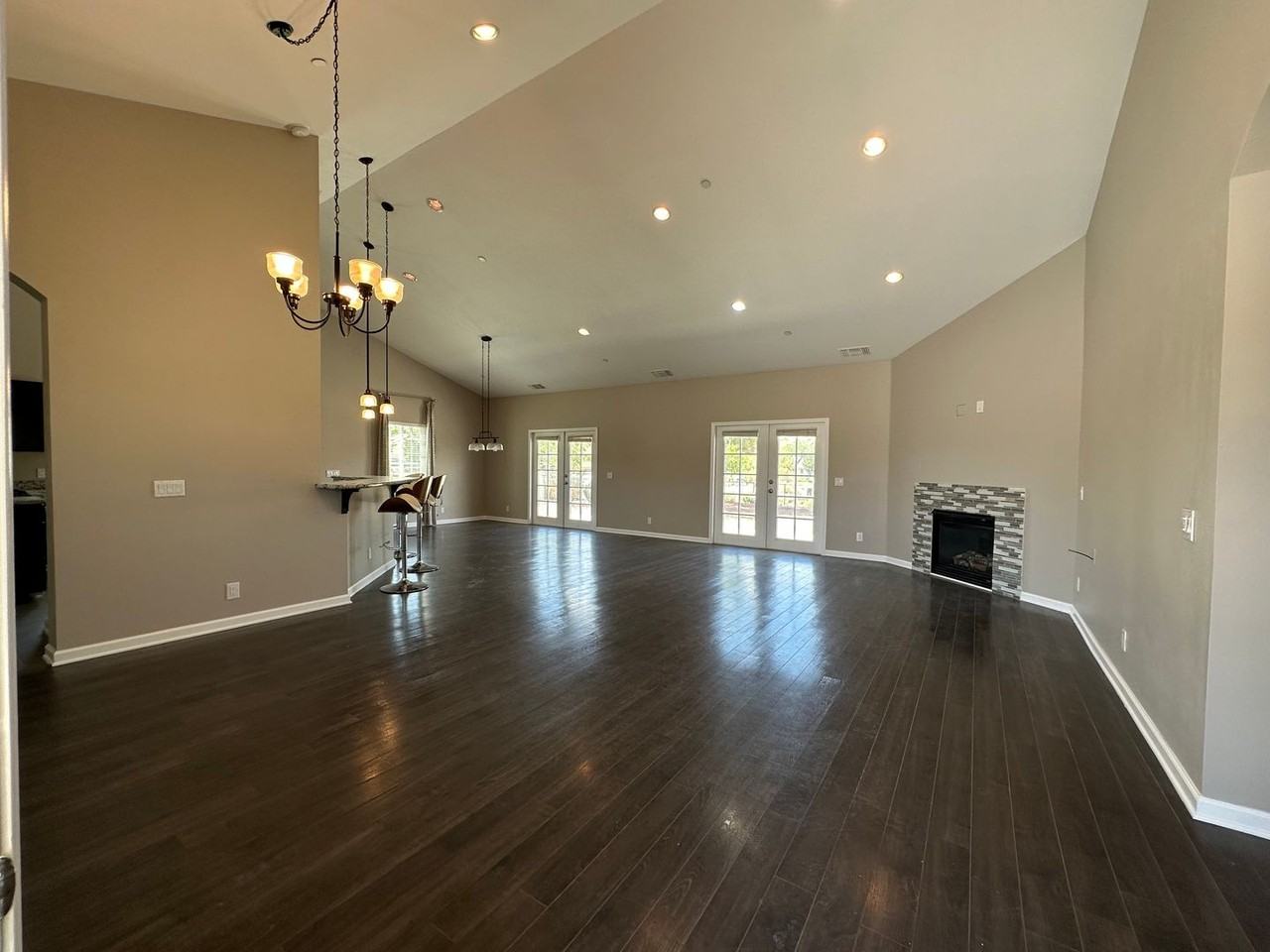 58064 Bonanza Dr - Photo 2 of 44