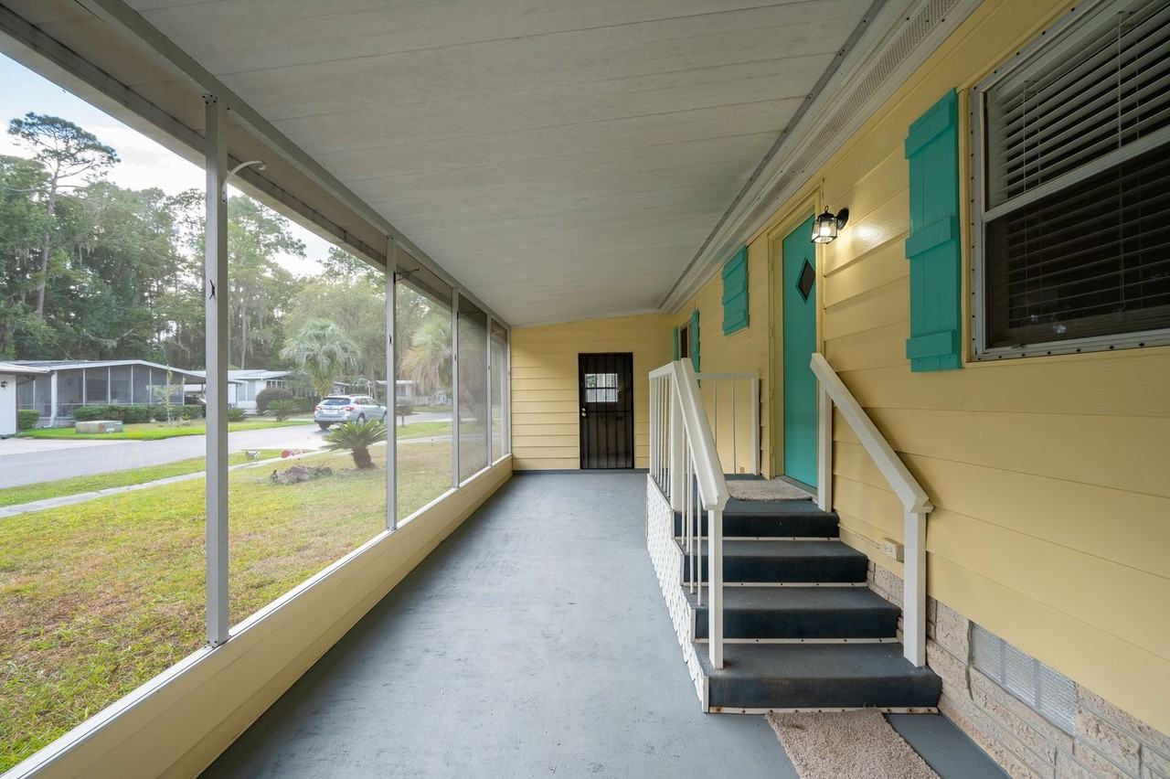8476 Nw 39th Cir - Photo 3 of 18