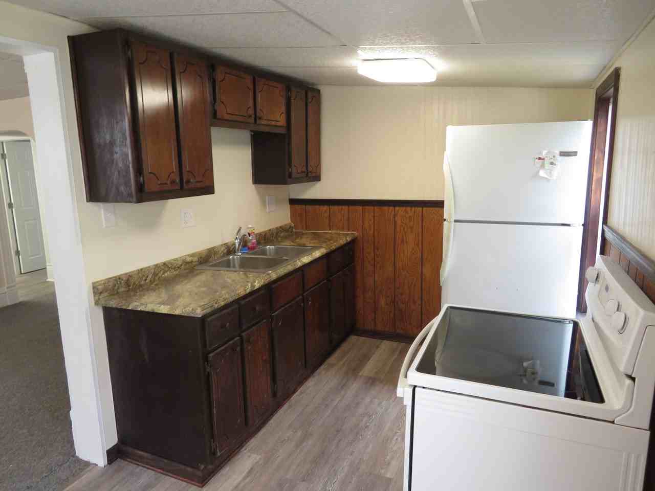 327 West Brady Street - Photo 2 of 7