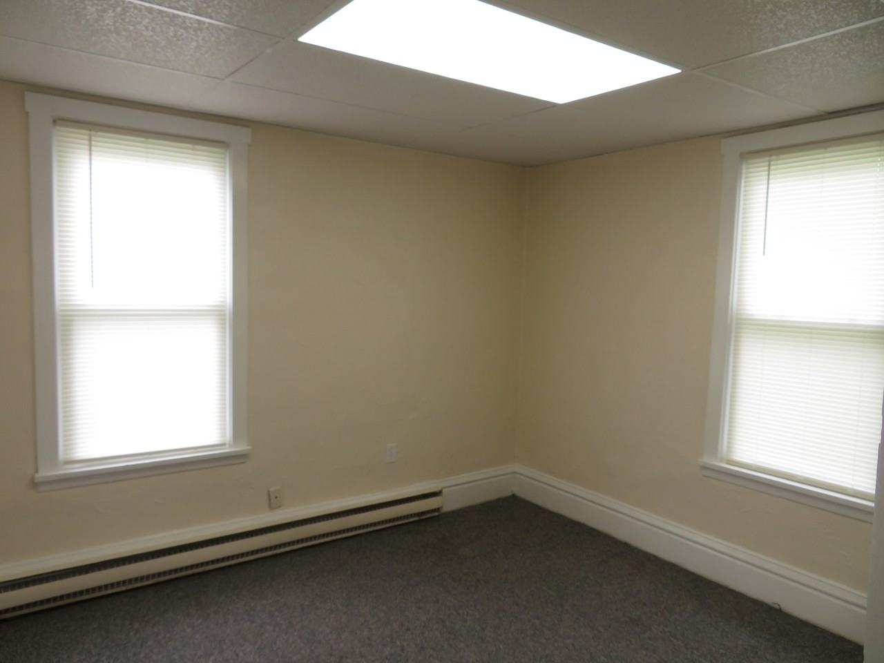 327 West Brady Street - Photo 6 of 7