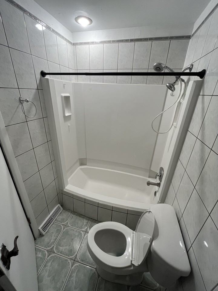 N17 W5348 Garfield St - Photo 6 of 15