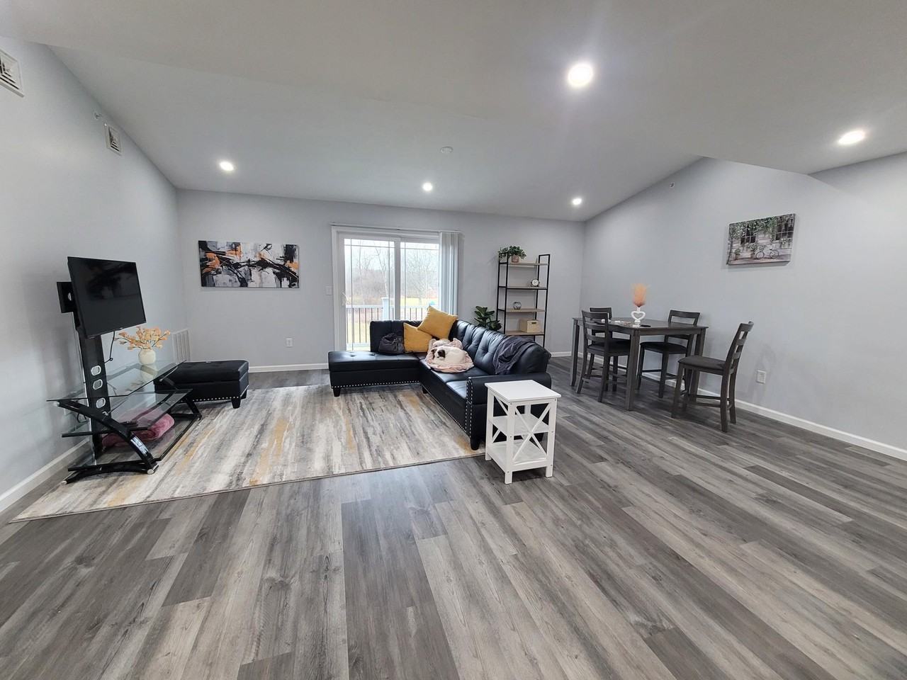 4 Sapphire Ln #2 - Photo 6 of 12