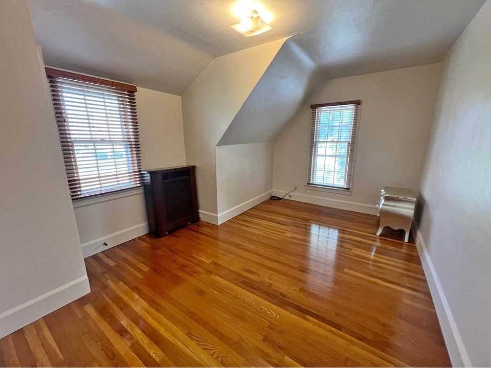 2616 South Street Southeast #B - Photo 5 of 8