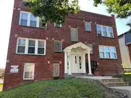 featured image of 1900 N 4th St #10