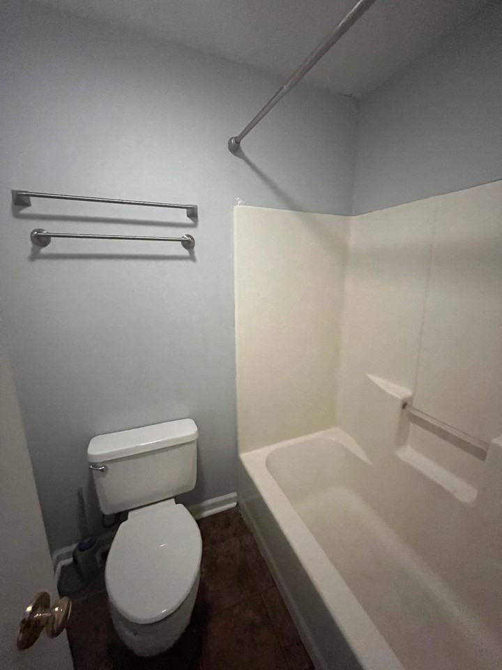 2505 Walden Ct #NA - Photo 2 of 10