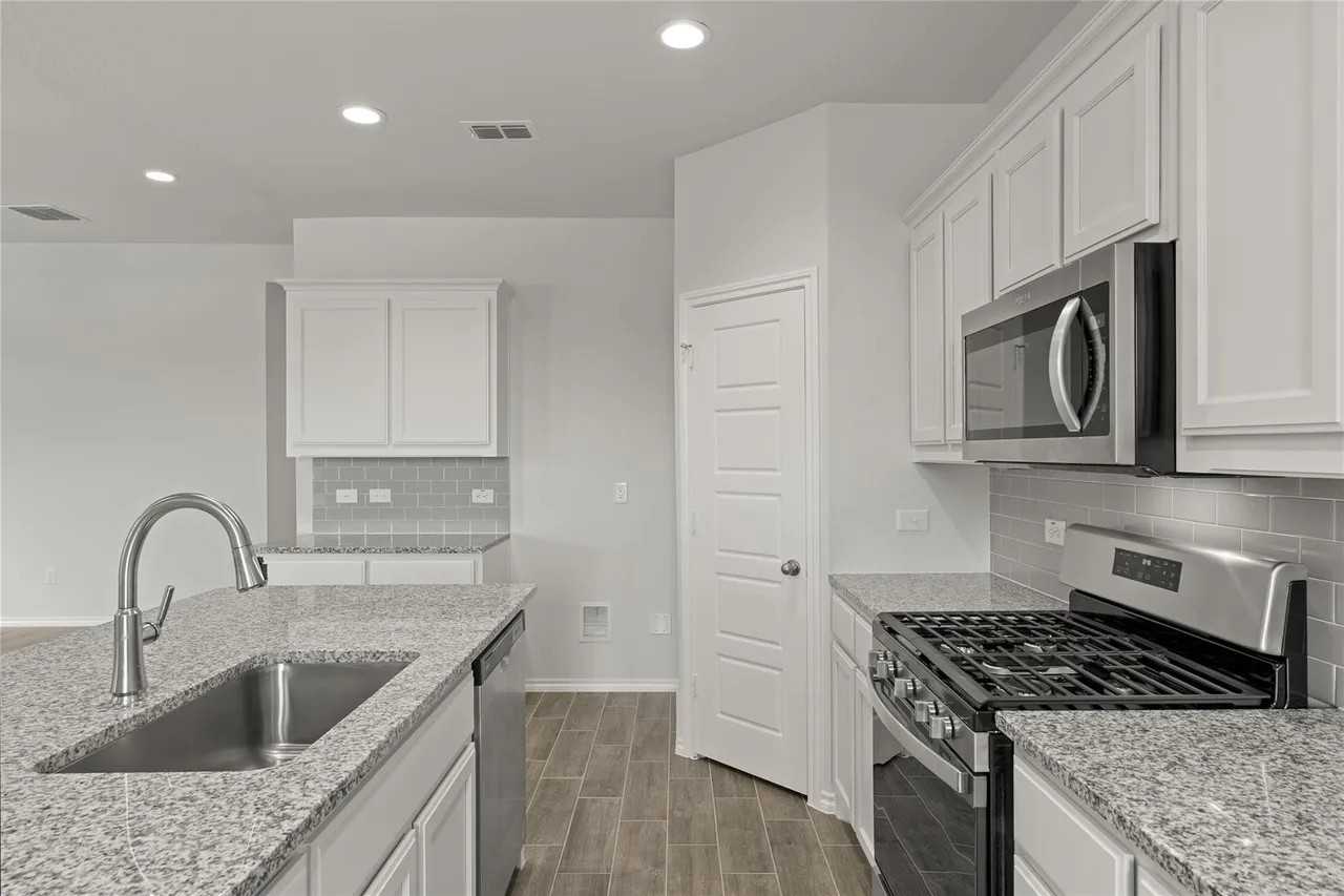 2004 Poppy Way #NA - Photo 6 of 22