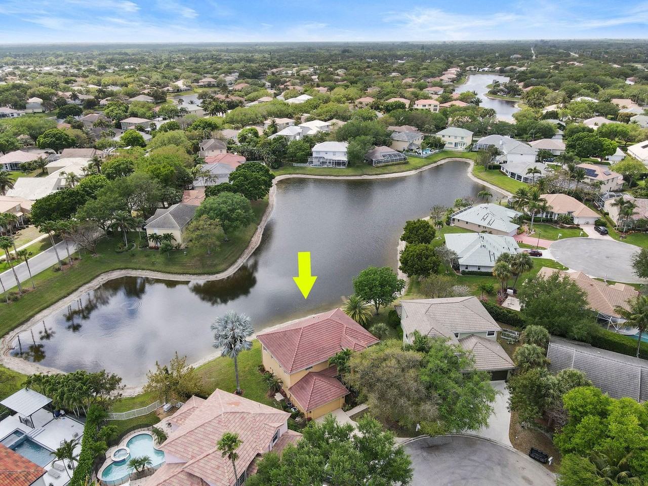 207 Banyanwood Pt #NA - Photo 2 of 29