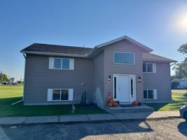 featured image of 174 Main St #1B