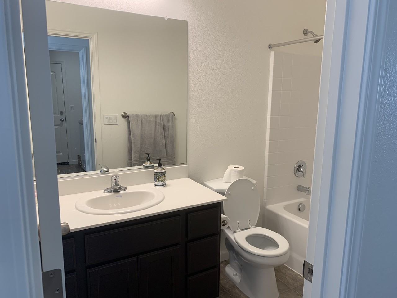 4457 Jennifer Way #NA - Photo 3 of 18