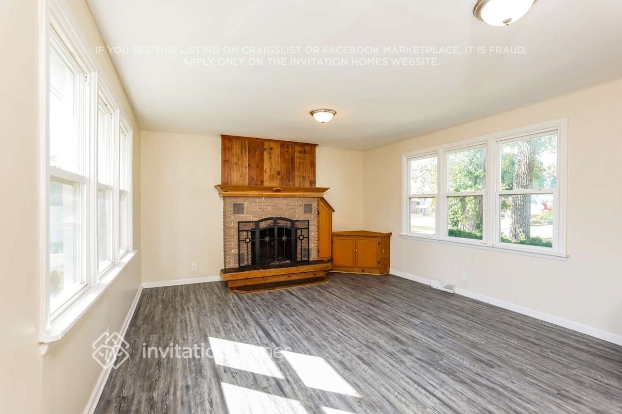 5759 W 82nd Pl - Photo 4 of 18