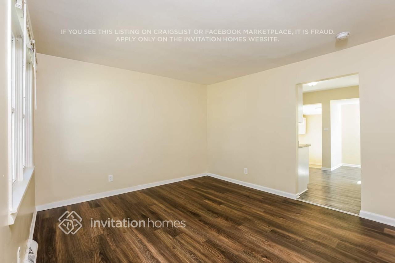 5759 W 82nd Pl - Photo 6 of 18