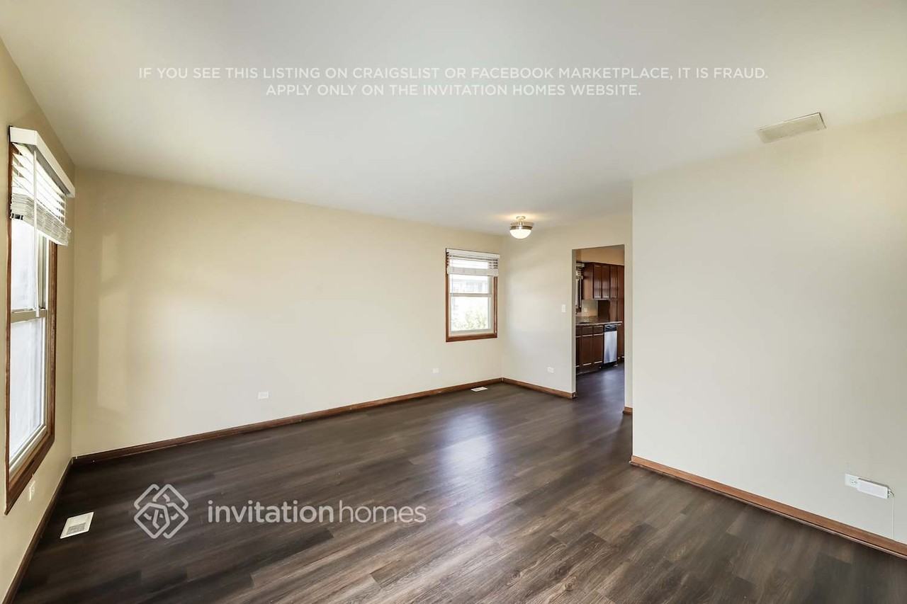 17837 66th Avenue - Photo 3 of 17