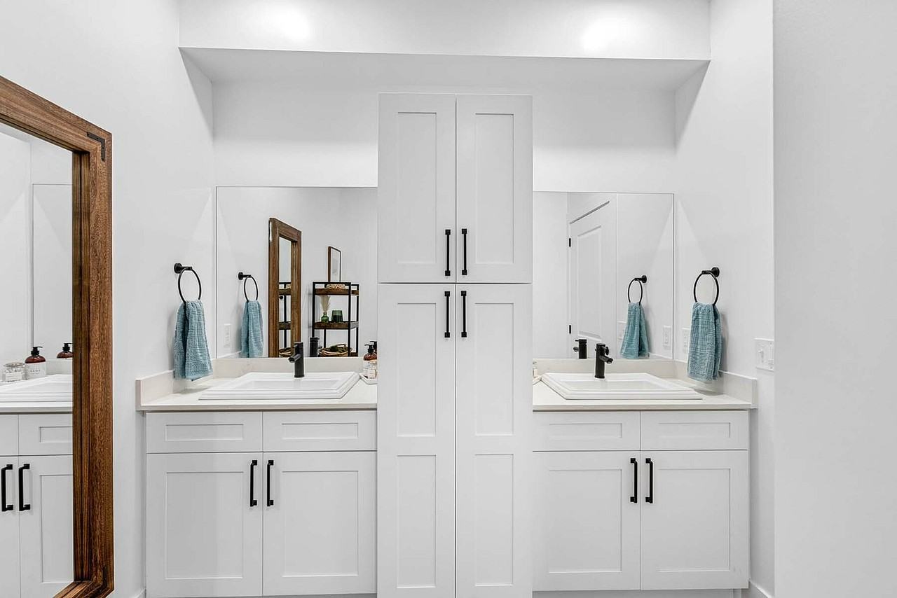 Pointe Grand Oakleaf - Photo 6 of 22
