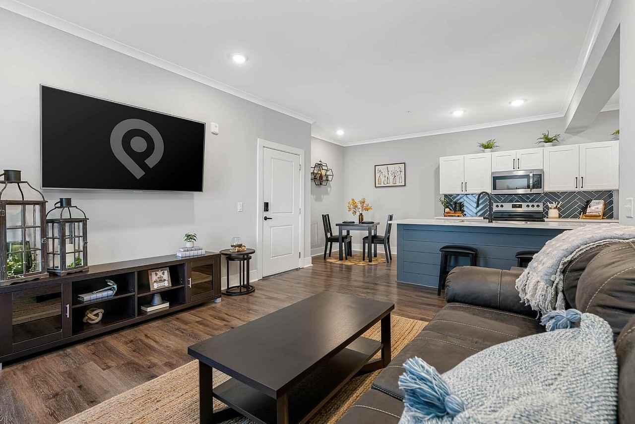 Pointe Grand Spring Hill - Photo 4 of 21