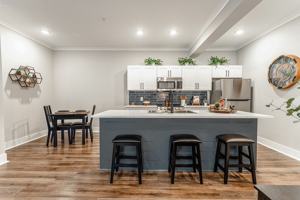 featured image of 6150 Southwest 60th Avenue